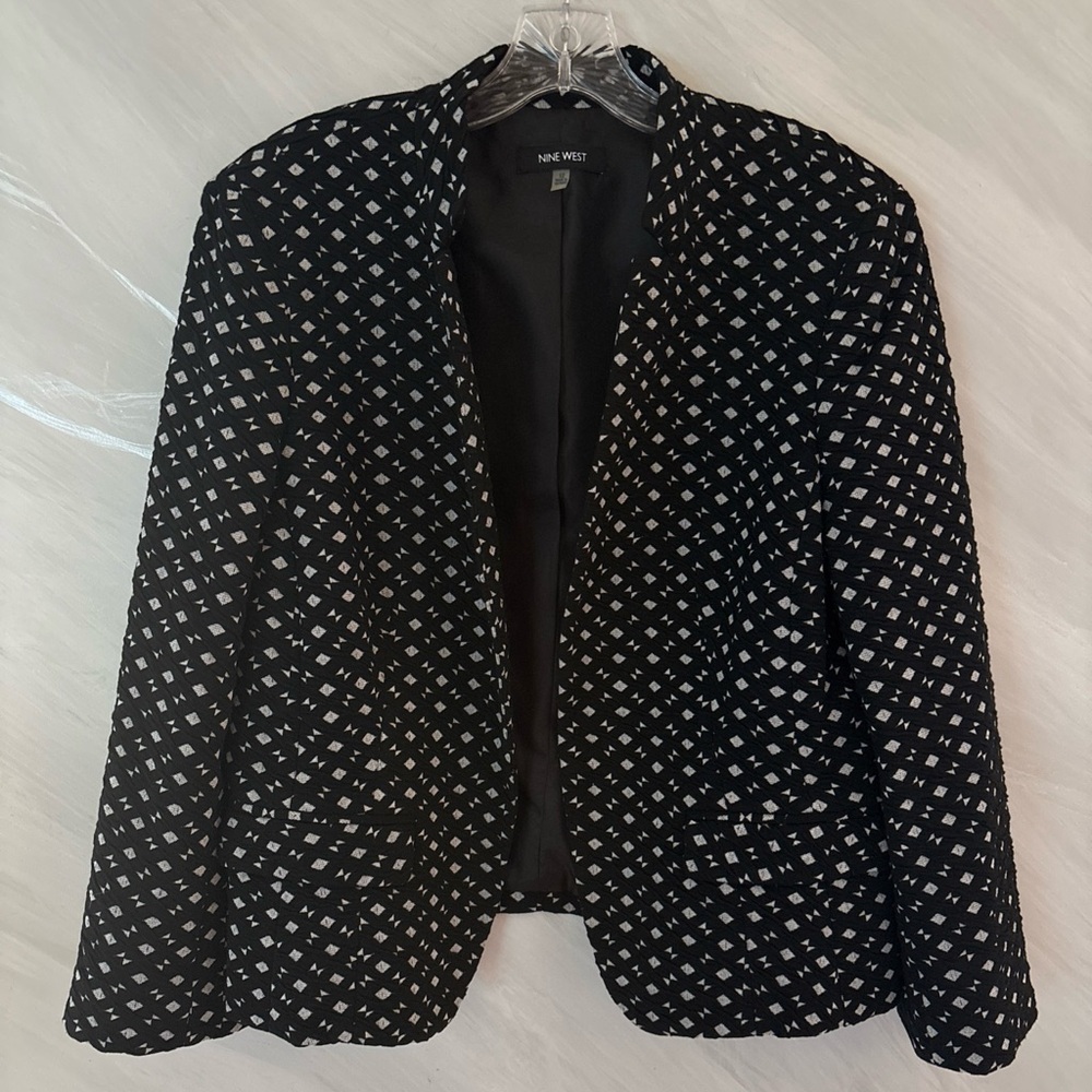 Nine West Black and White Patterned Open Blazer